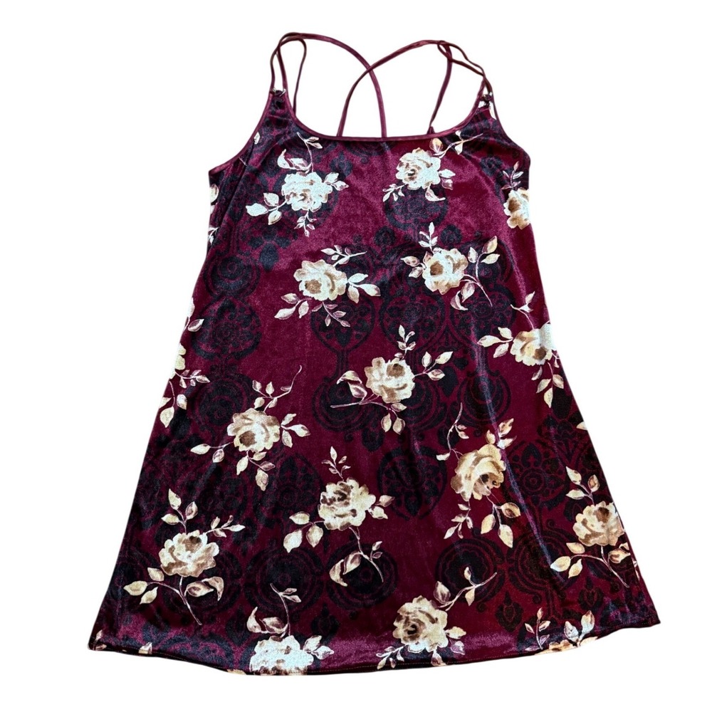 Expressions by California Dynasty Burgundy Velvet Burnout Floral Chemise Medium